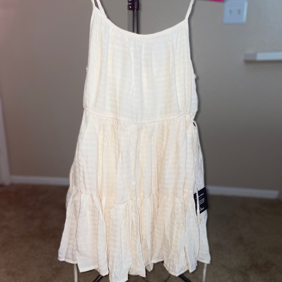 NEW LULUS side tie dress - Picture 9 of 11